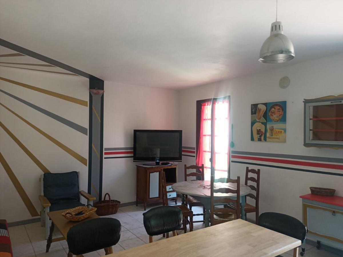 Location Saisonniere Curiste Apartment Montesquieu  Bagian luar foto